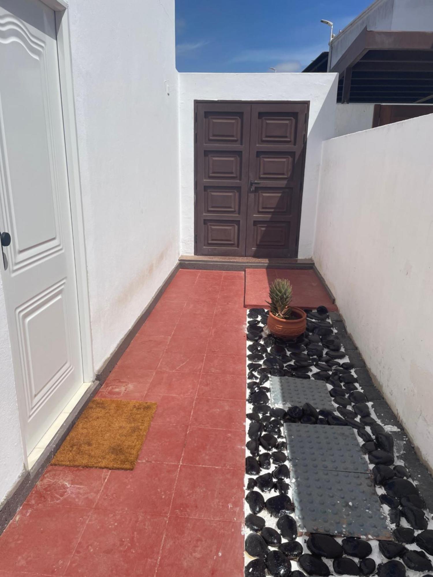 Habitacion Doble Con Bano Entrada Privada Para Huespedes San Bartolomé Eksteriør billede
